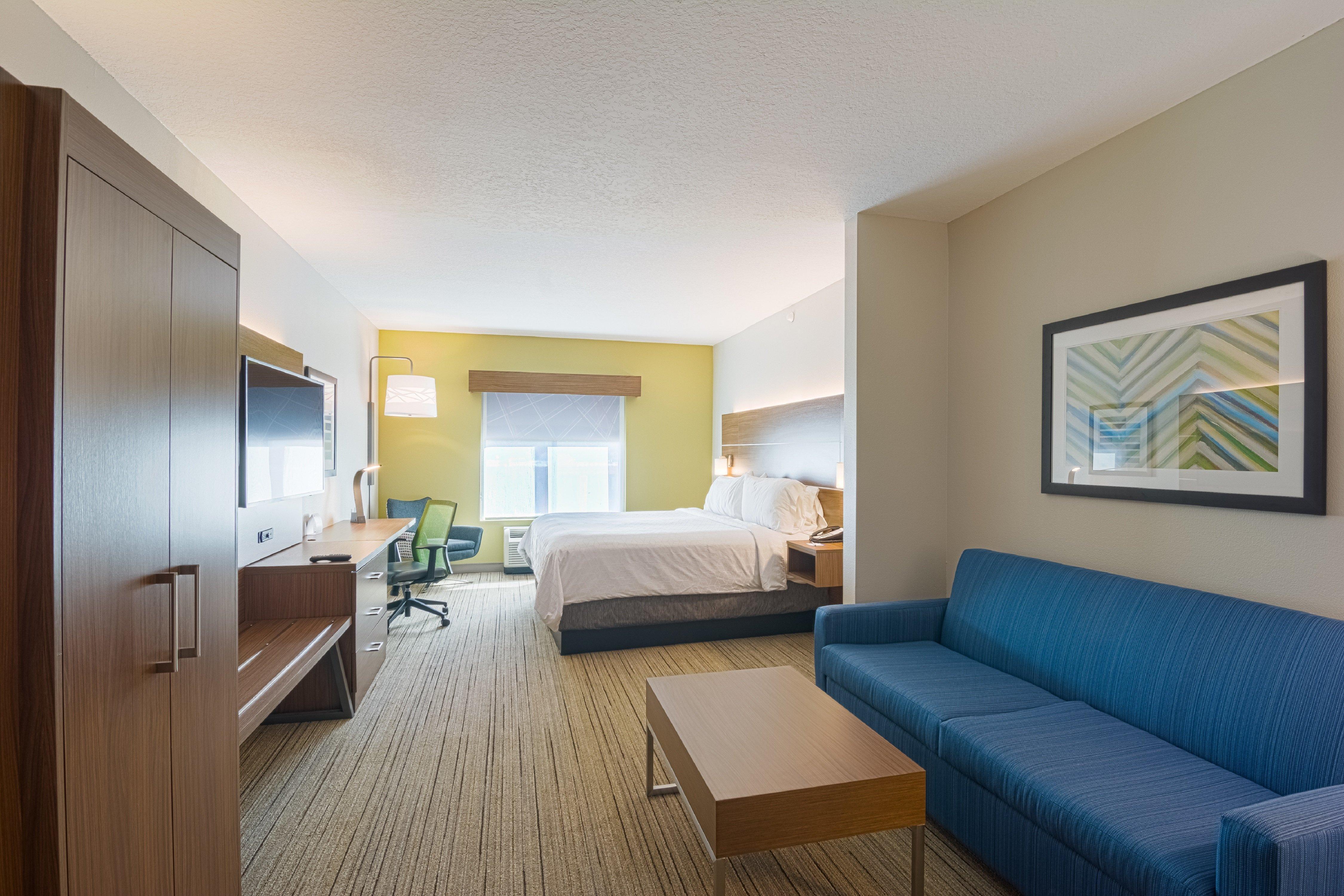 Holiday Inn Express Hotel & Suites Tampa-Usf-Busch Gardens By Ihg מראה חיצוני תמונה