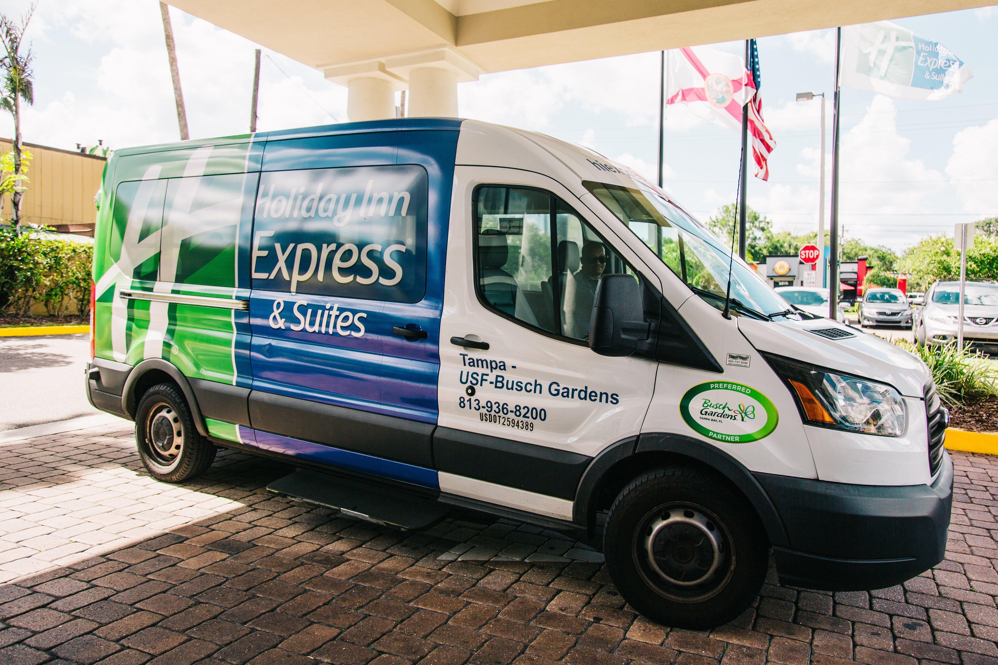 Holiday Inn Express Hotel & Suites Tampa-Usf-Busch Gardens By Ihg מראה חיצוני תמונה